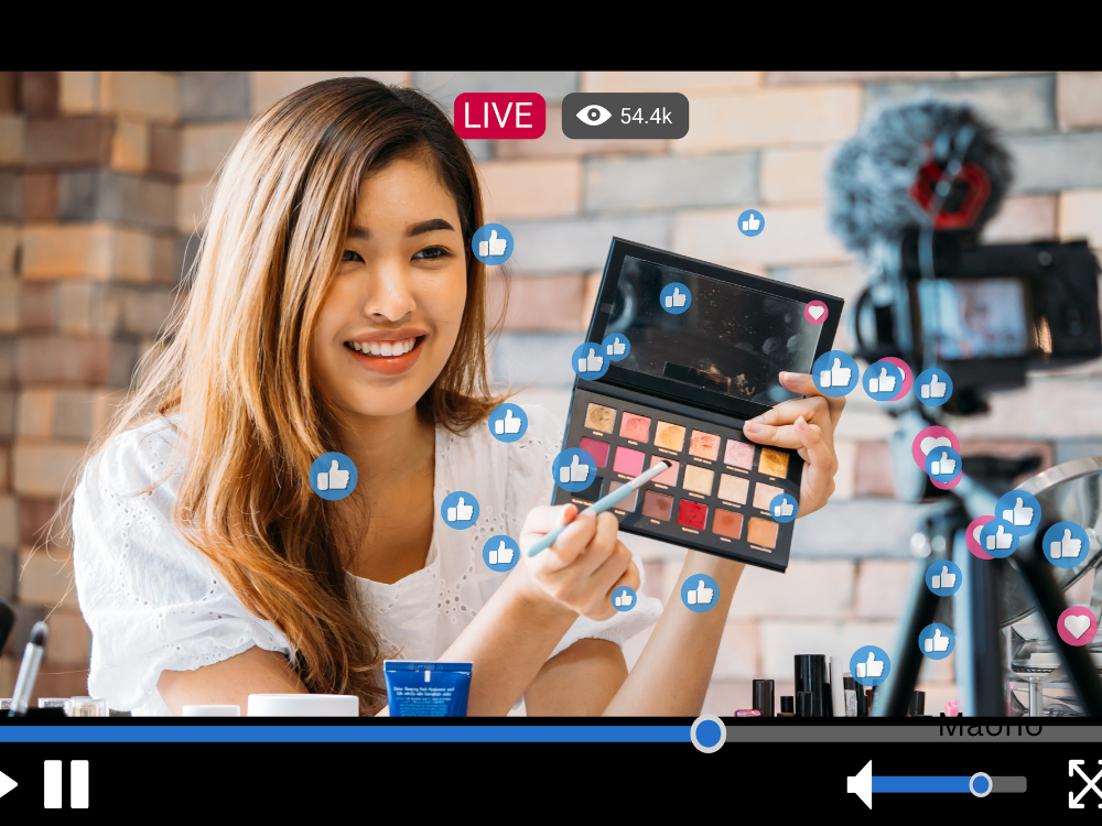 girl live streaming about makeup